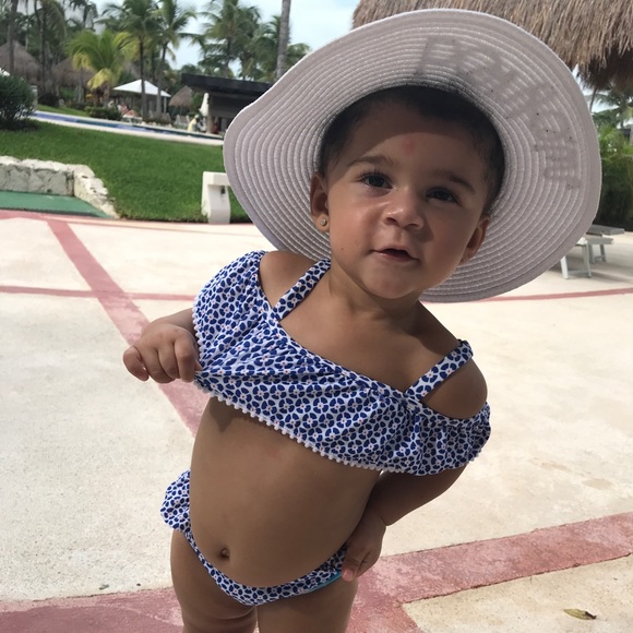 Meet your Posher, Sharon - Picture 5 of 8